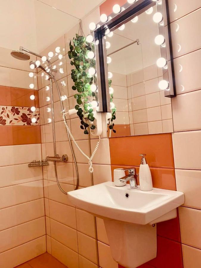Cinematheque Ultracentral Apartment 锡比乌 外观 照片